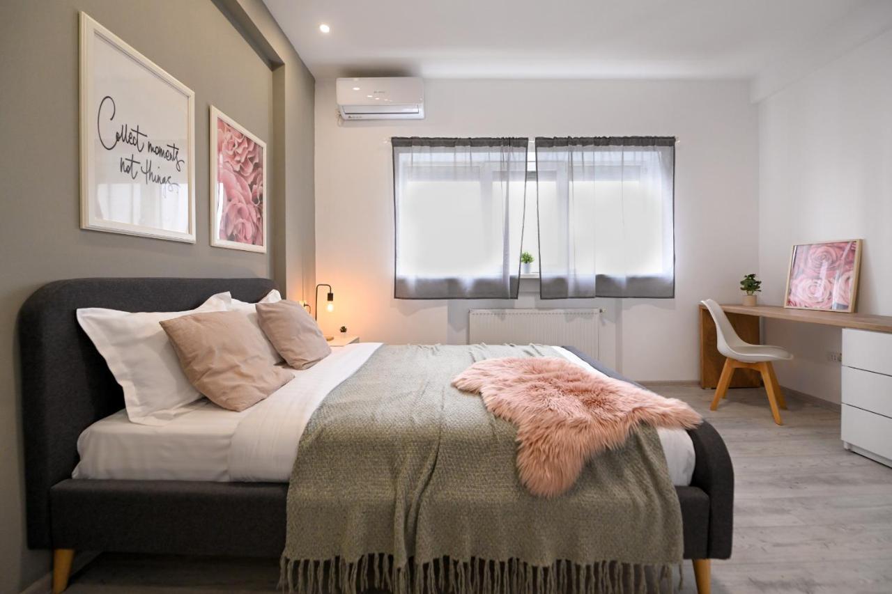 Splendid 2Br Apartment With Breathtaking Views Of Casa Poporului Bucureşti Ngoại thất bức ảnh