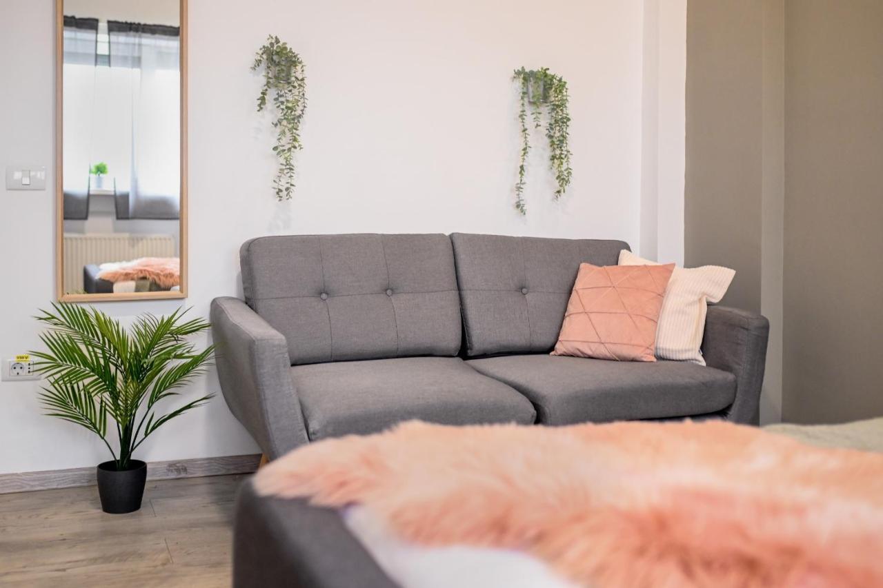 Splendid 2Br Apartment With Breathtaking Views Of Casa Poporului Bucureşti Ngoại thất bức ảnh