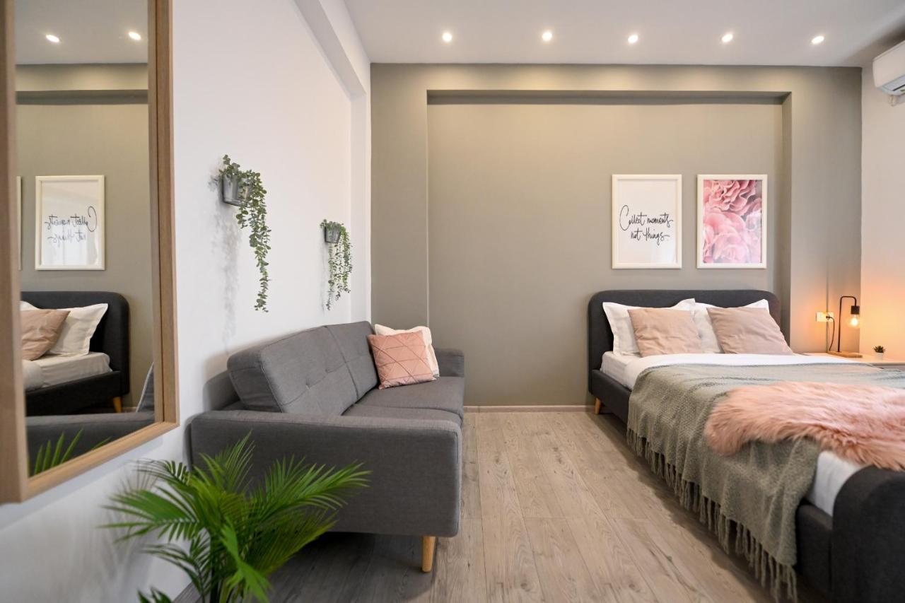 Splendid 2Br Apartment With Breathtaking Views Of Casa Poporului Bucureşti Ngoại thất bức ảnh