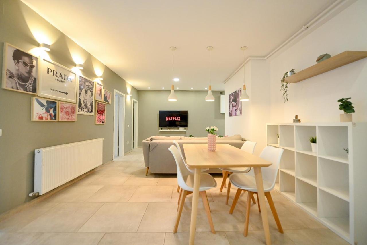 Splendid 2Br Apartment With Breathtaking Views Of Casa Poporului Bucureşti Ngoại thất bức ảnh